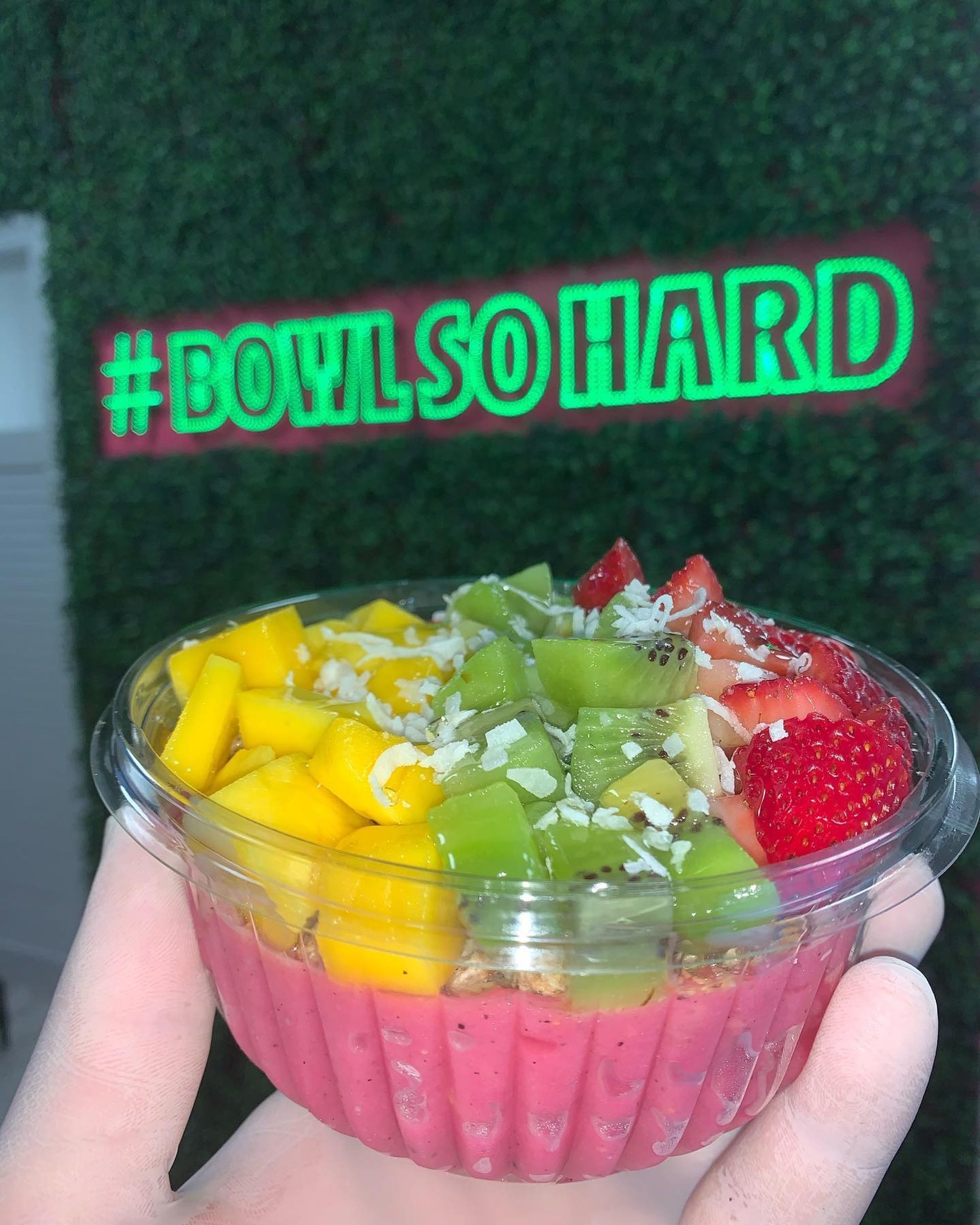 Craving Acai & Shakes in Cliffside Park